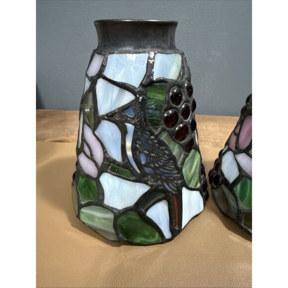 Set Of 3 Vintage Stained Glass Lamp Pendant Light Shade Blue Jay & Berries - Picture 15 of 16